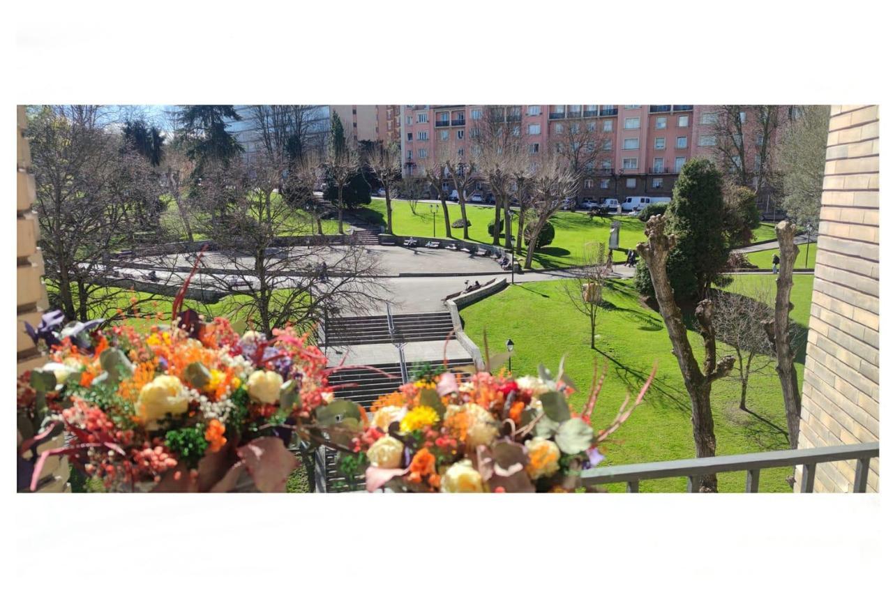 El Balcon Del Campillin Appartement Oviedo Buitenkant foto